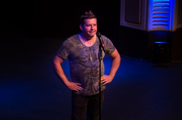 Greg returns to his stand-up roots: "Cheesy pasta!"
