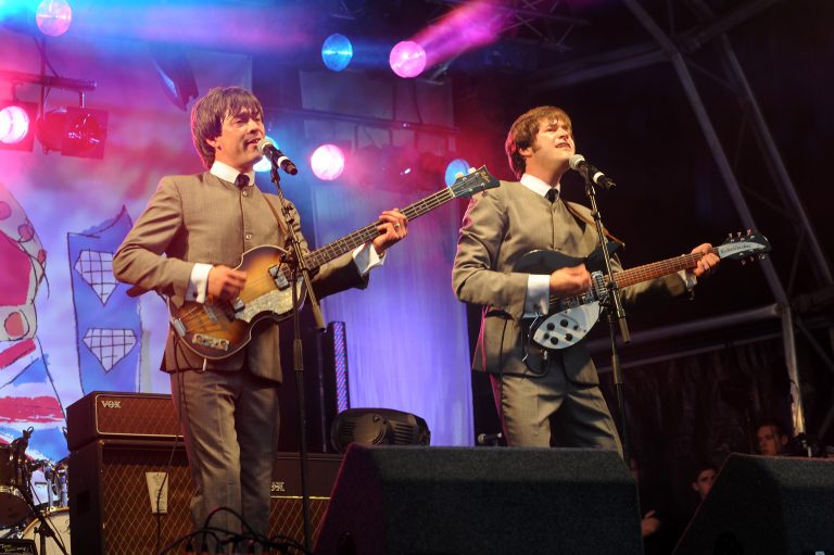 Just John and Paul and a set of Beatles classics