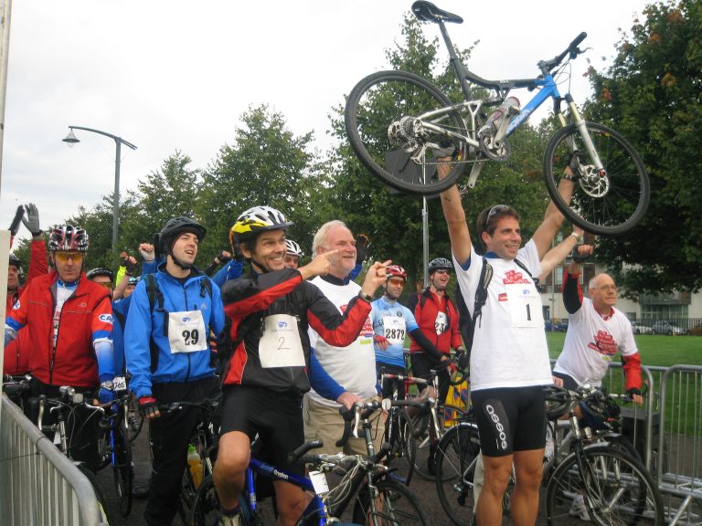 MAIN ARTICLE PHOTO (Robin Galloway, left and Mark Beaumont showing his enthusiasm for the impending 55 mile run)